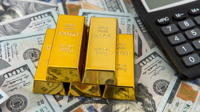 صورة انهيار بسعر الذهب والأسواق العالميه